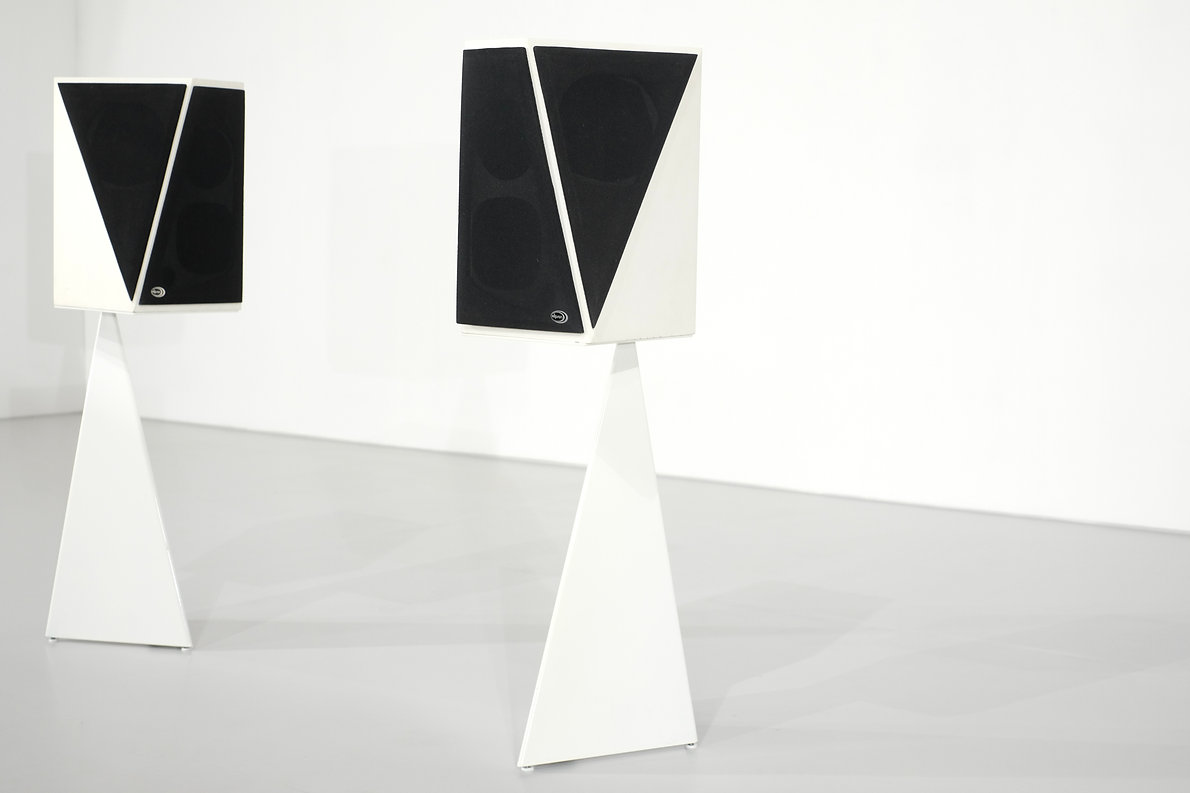 Pair of speakers Elipson model “ 1401 