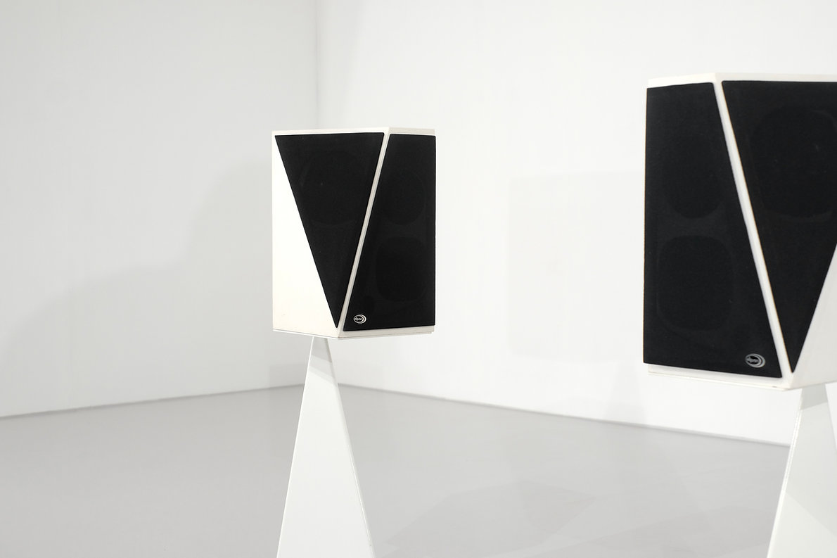 Pair of speakers Elipson model “ 1401 