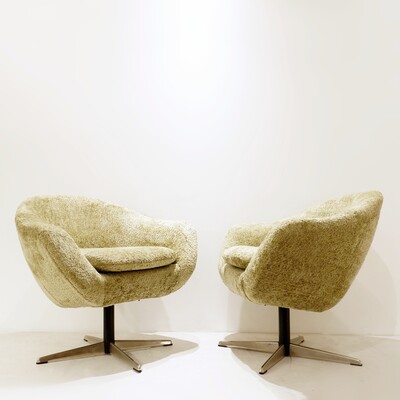 Pair of swivel armchairs in the Overman MFG style - new green velvet upholstery