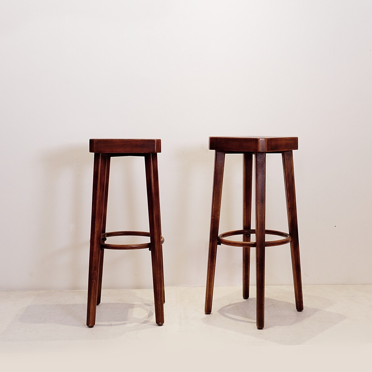 Pair of vintage Hutten bar stools, Holland