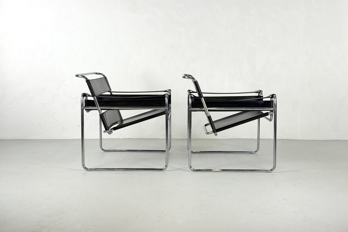 Pair of Wassily armchair by Marcel Breuer for Gavina - 1960s