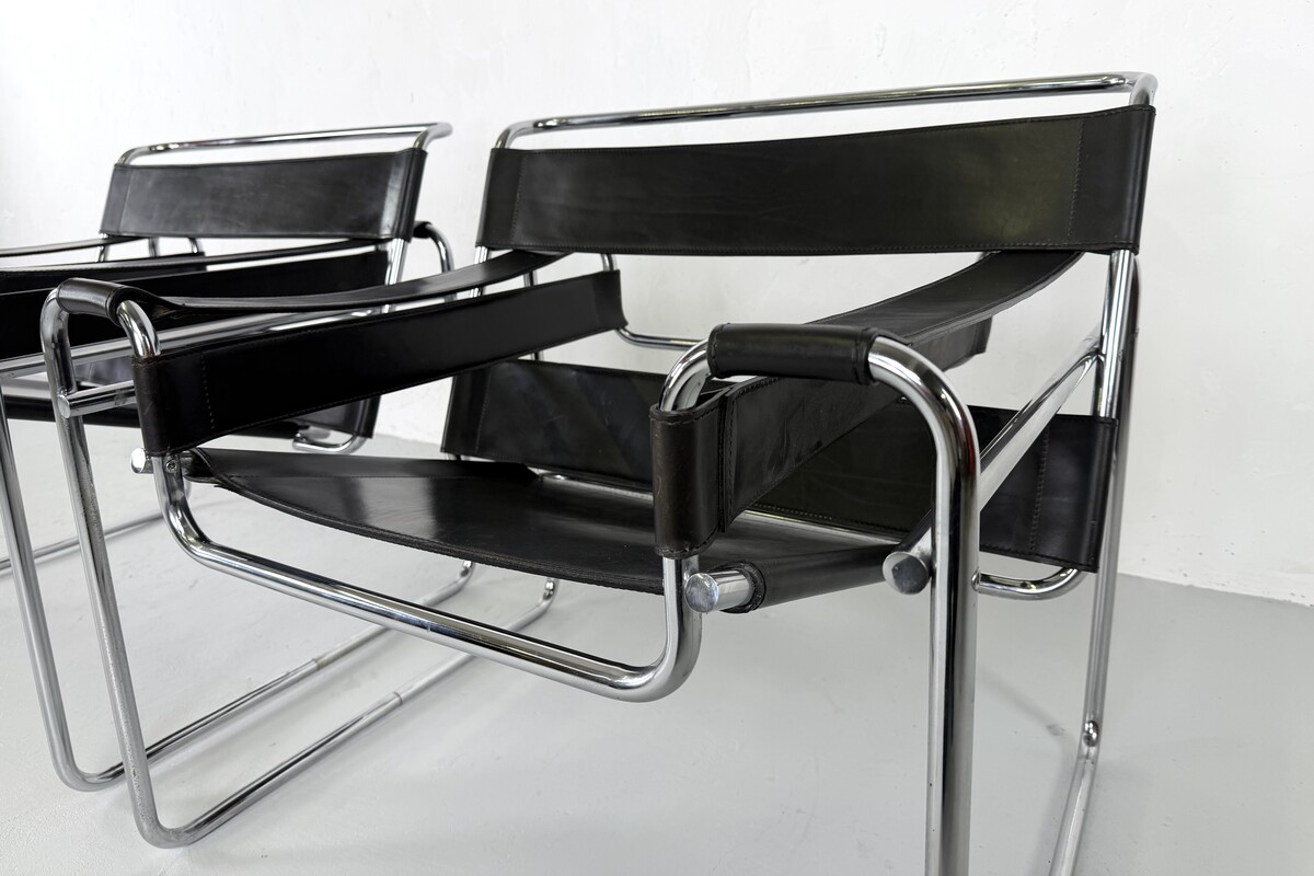 Pair of Wassily armchair by Marcel Breuer for Gavina - 1960s