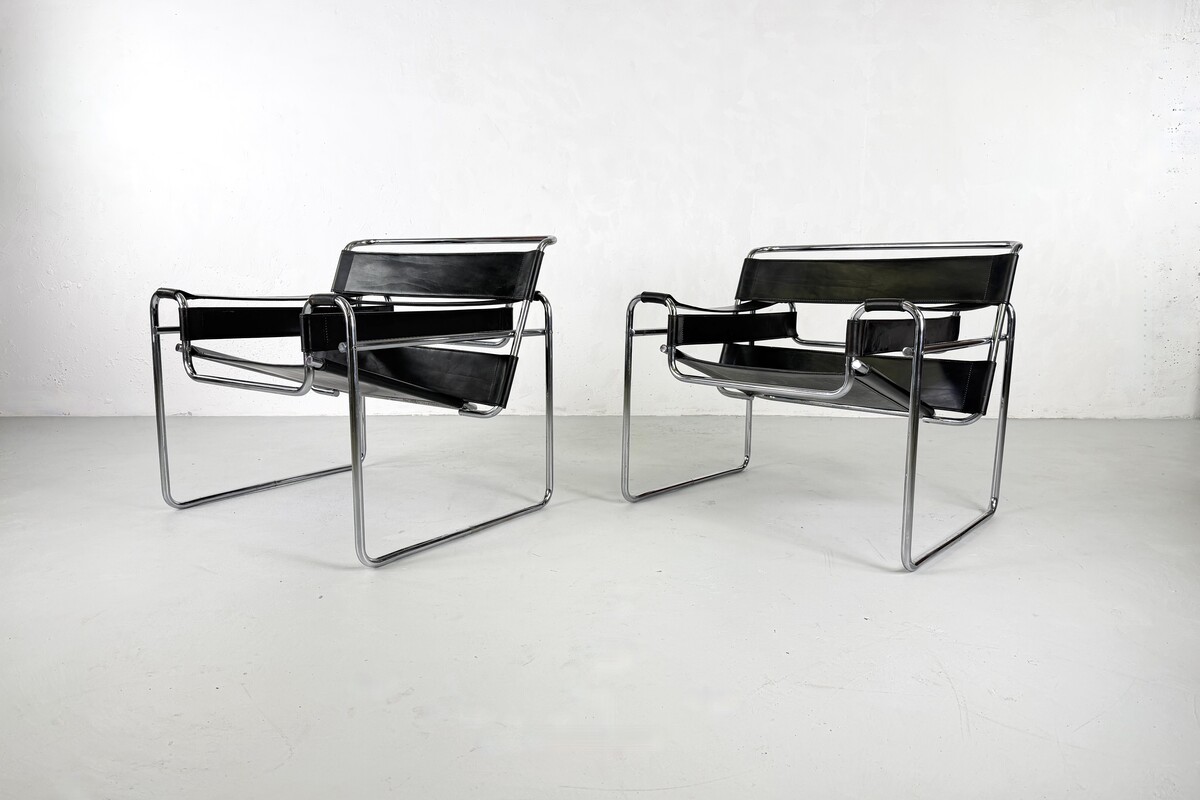 Pair of Wassily armchair by Marcel Breuer for Gavina - 1960s