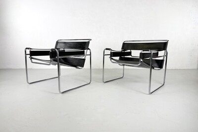 Pair of Wassily armchair by Marcel Breuer for Gavina - 1960s