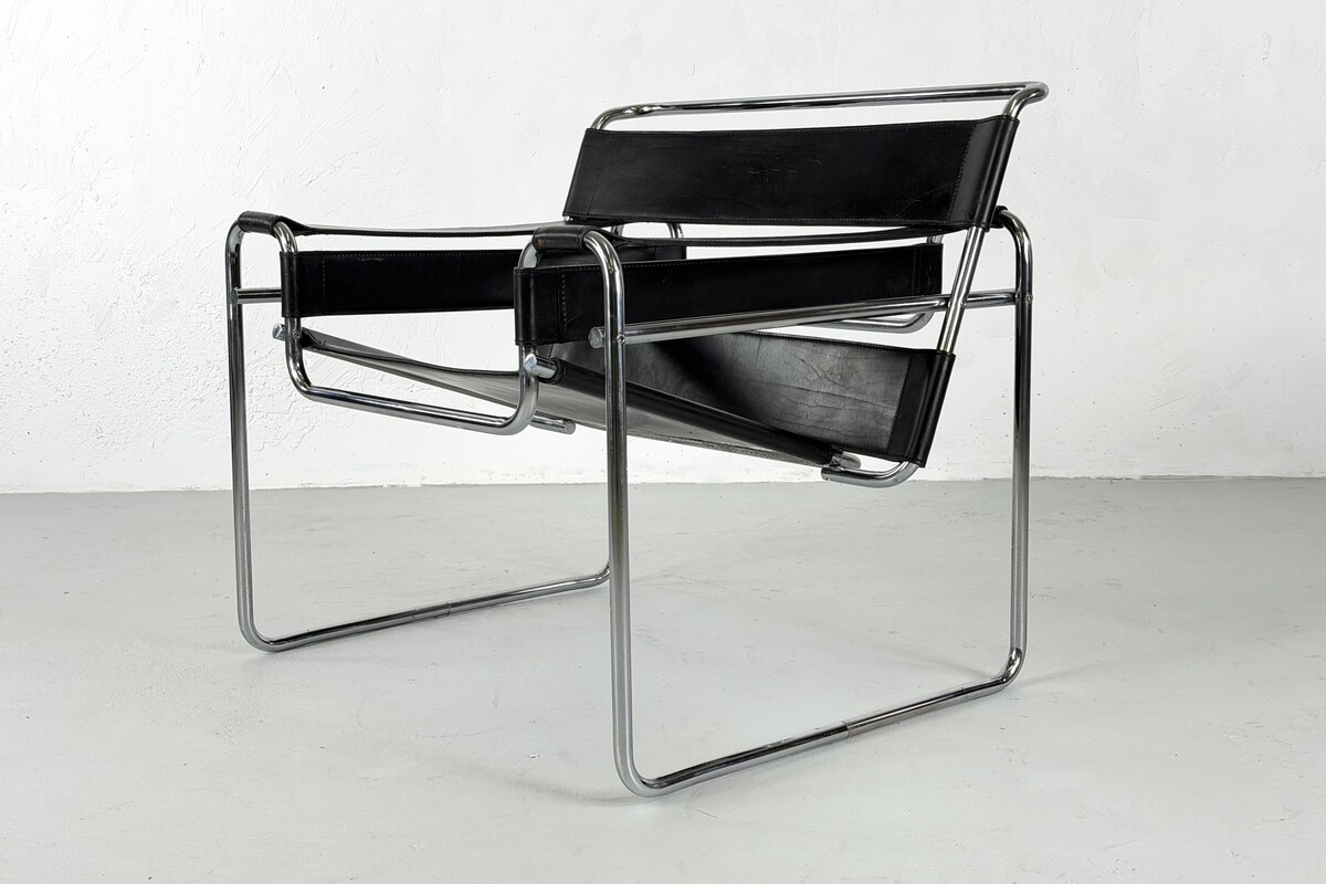 Pair of Wassily armchair by Marcel Breuer for Gavina - 1960s