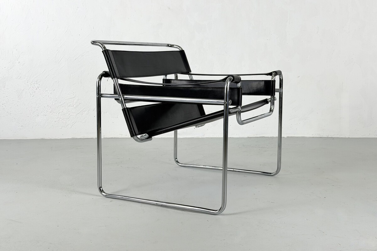 Pair of Wassily armchair by Marcel Breuer for Gavina - 1960s