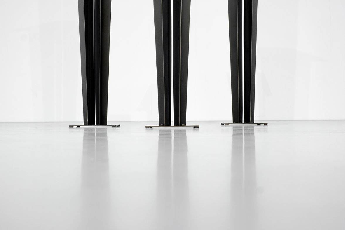 Pedestal 