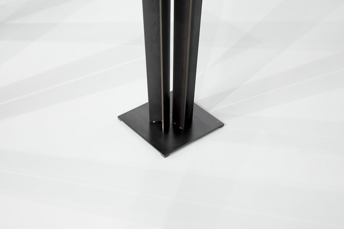 Pedestal 