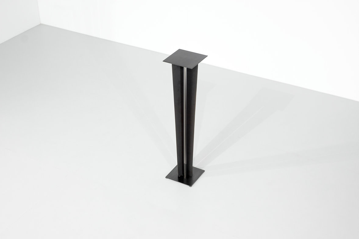 Pedestal 
