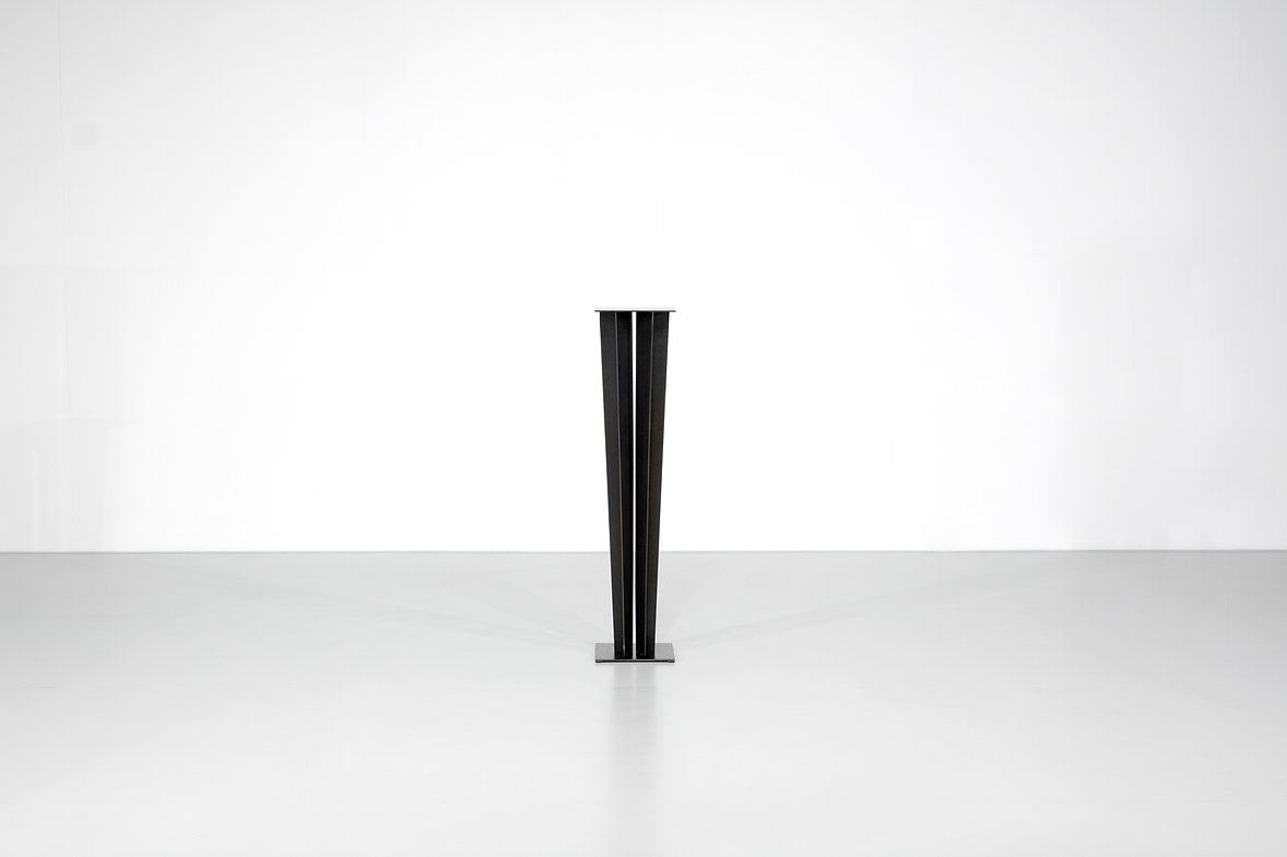 Pedestal 