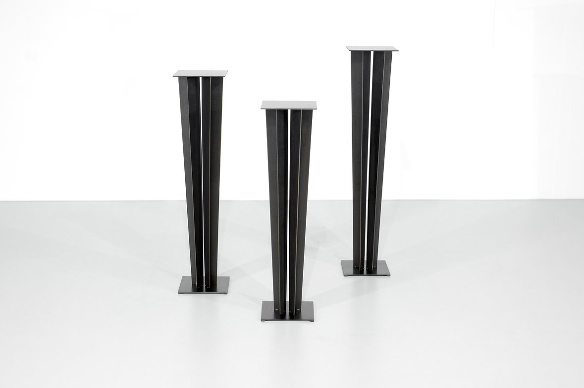 Pedestal 