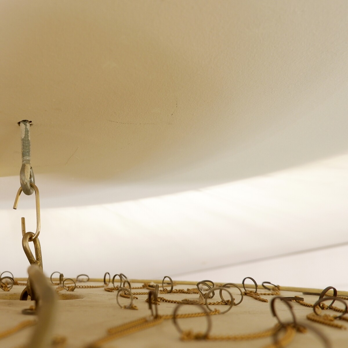 Pendant Light Chandelier Panton style with mother-of-pearl discs and laiton circles.