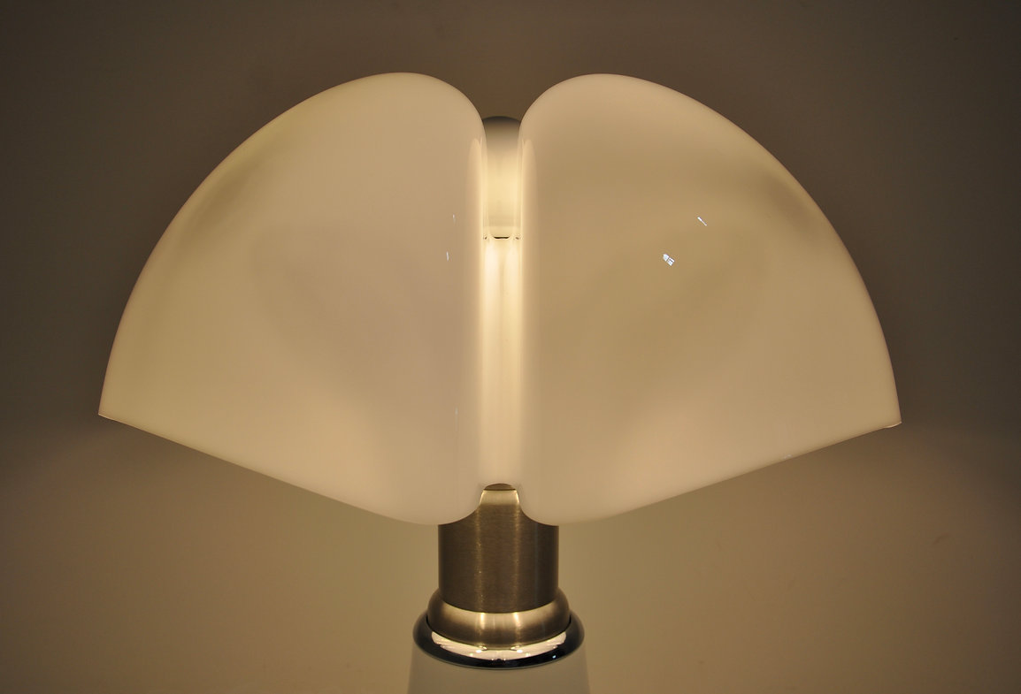 Pipistrello Table Lamp by Gae Aulenti for Martinelli Luce