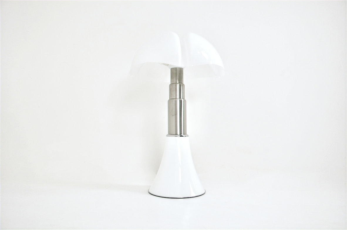 Pipistrello Table Lamp by Gae Aulenti for Martinelli Luce