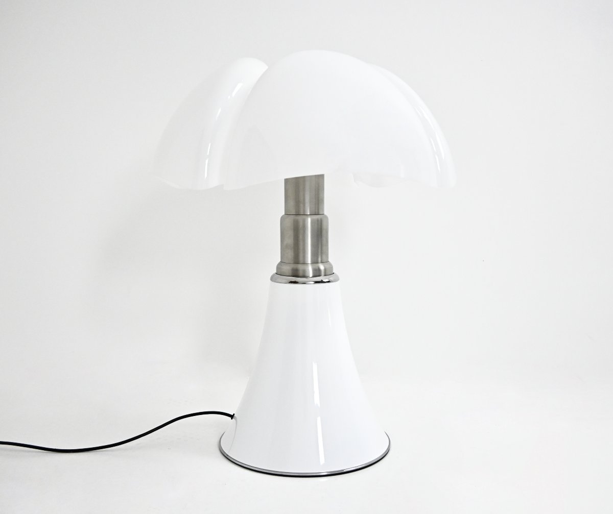 Pipistrello Table Lamp by Gae Aulenti for Martinelli Luce