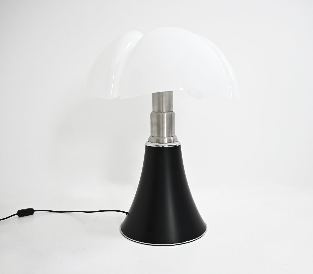 Pipistrello wall lamp by Gae Aulenti for Martinelli Luce