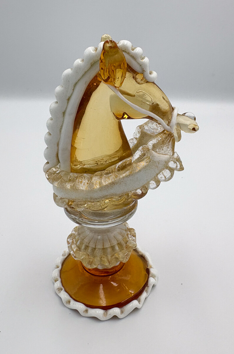 Rare Chess Set Composed of 32 Solid Amber Glass Pieces, finished in white or black pâte de verre, with gold leaf decoration, Pauly & C, Murano, 1930s