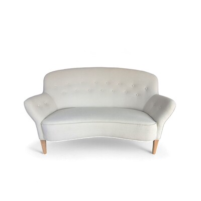 Refurbished Scandinavian sofa by Finn Juhl, Slagelse éditeur