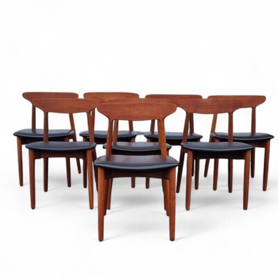 Scandinavian Teak Chairs by Harry Østergaard for Randers Møbelfabrik, set of 8