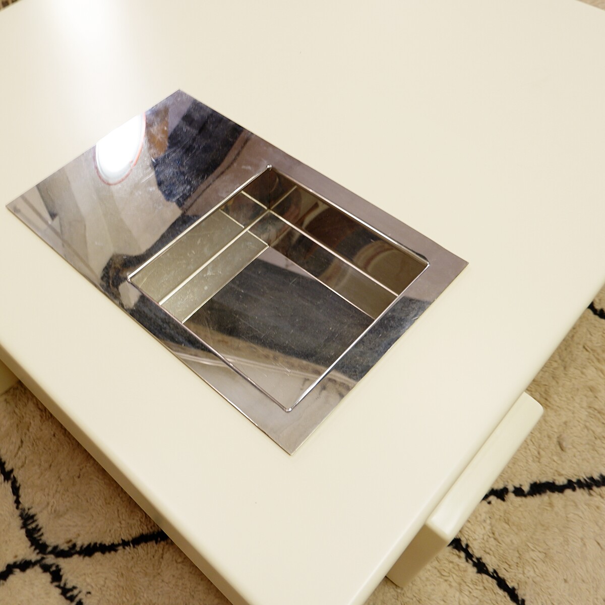 Sculptural coffee table by Arch Eugenio Mondellini - 1970s