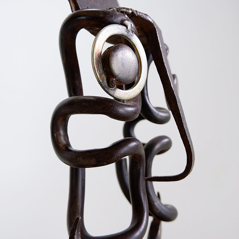 Sculpture metal 