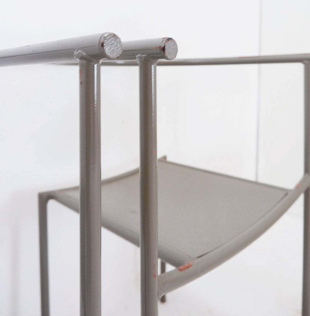Set of 4 gray metal chairs in the style of Starck's 