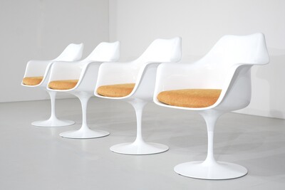 Set of 4 non-pivoting 'Tulip' armchairs by Eero Saarinen for Knoll International-1960s