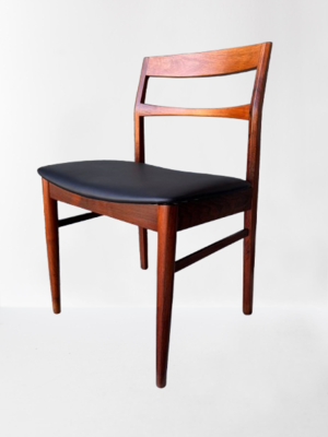 Set of 6 dining chairs in Rio rosewood by Henning Kjaernulf for Vejlestolefabriek, rehupolstered, Denmark, 60s