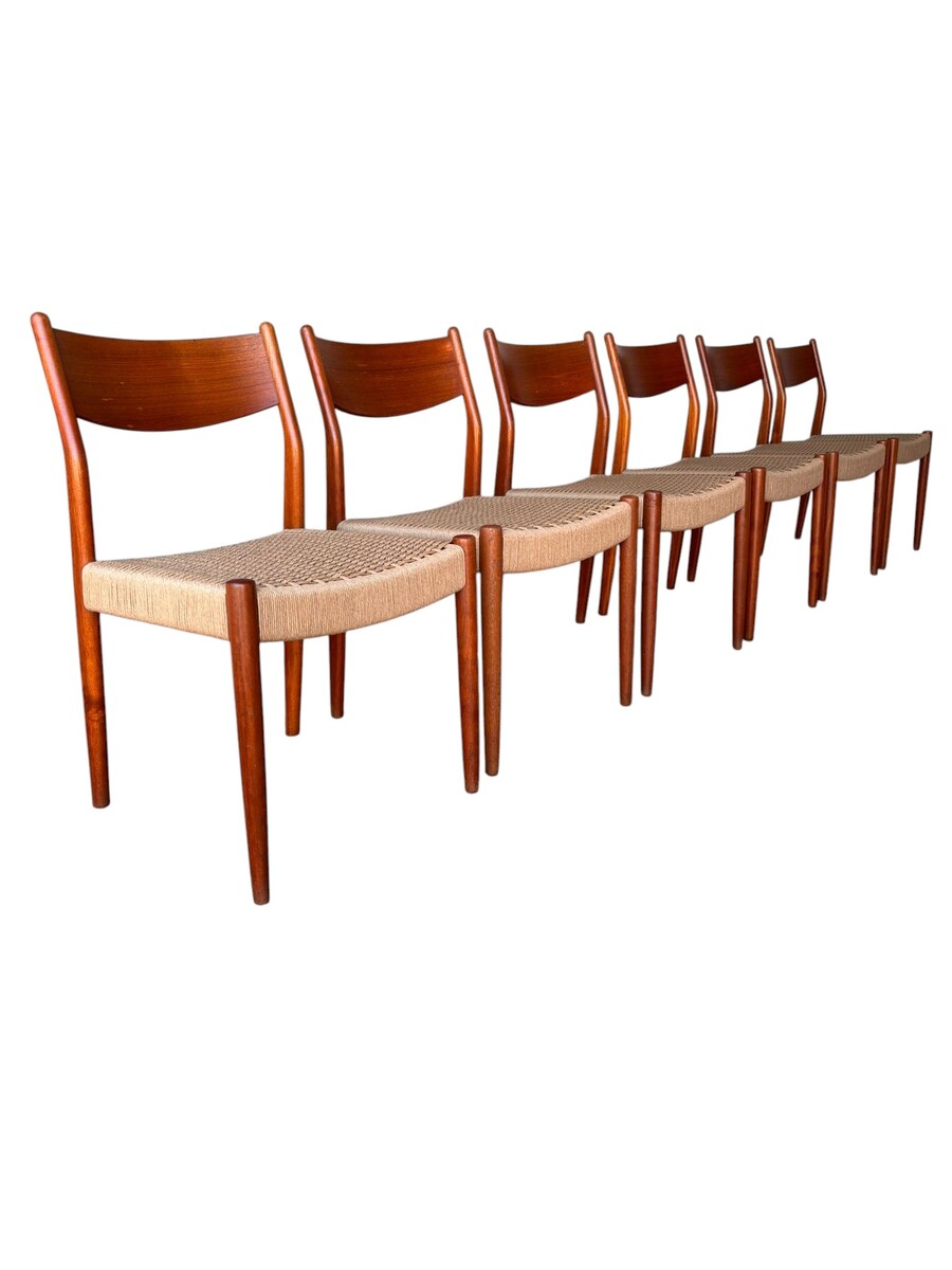 Set of 6 teak dining chairs par Fristho Franeker, Denmark 