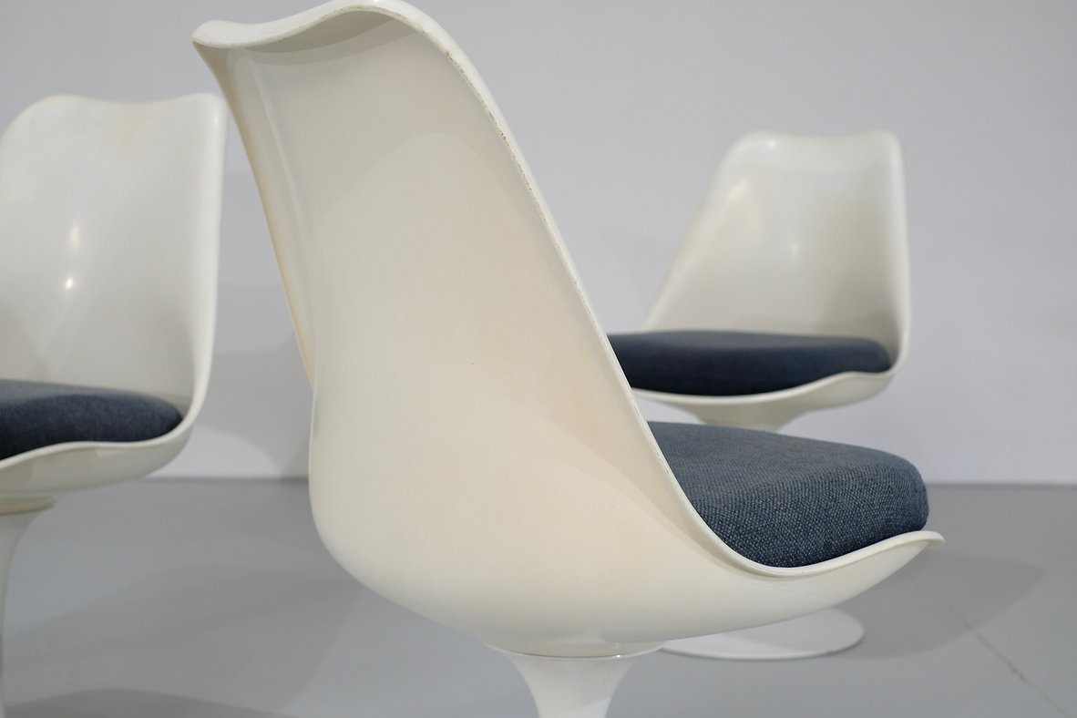Set of Chair model Tulip by Eero Saarinen For Knoll International, USA 1957