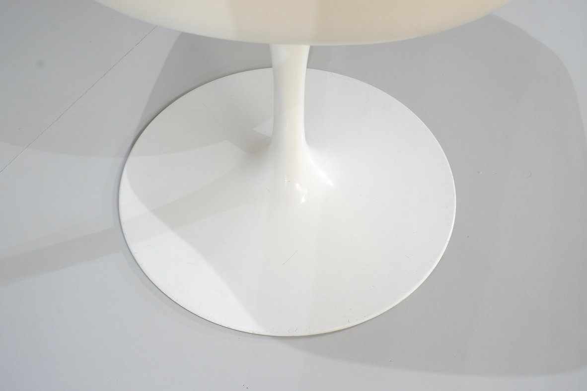 Set of Chair model Tulip by Eero Saarinen For Knoll International, USA 1957