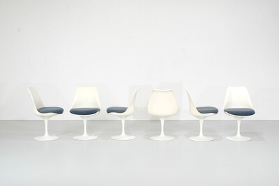 Set of Chair model Tulip by Eero Saarinen For Knoll International, USA 1957
