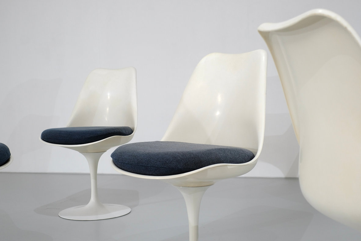Set of Chair model Tulip by Eero Saarinen For Knoll International, USA 1957