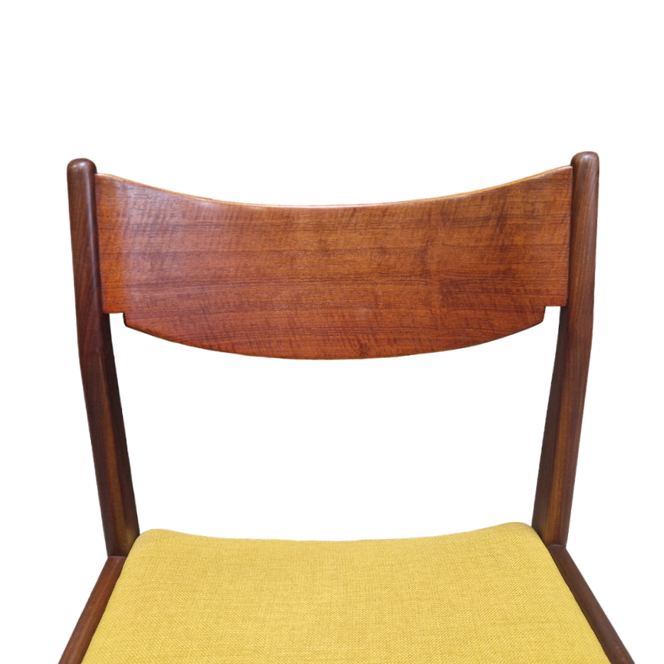 Set of eight Scandinavian chairs in teak and fabric, reupholstered, perfect condition. Denmark 80s
