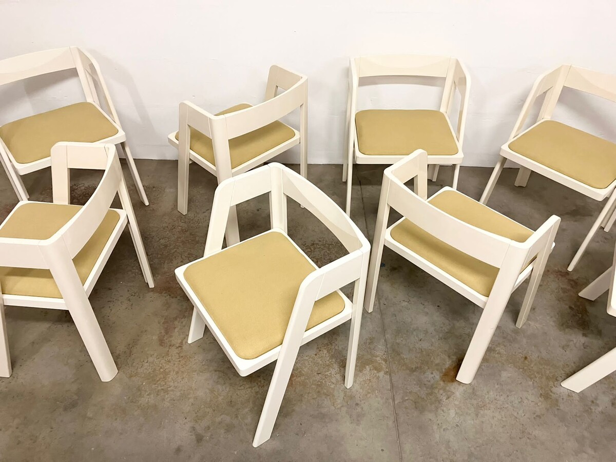 Set of eight white lacquered wood Programme C dining chairs by Tito Agnoli for Citterio, Italy, 1970s