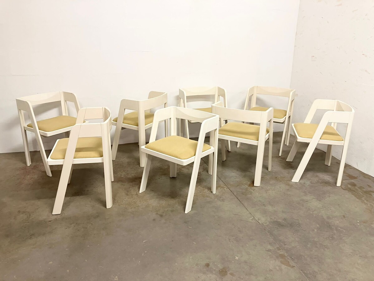 Set of eight white lacquered wood Programme C dining chairs by Tito Agnoli for Citterio, Italy, 1970s