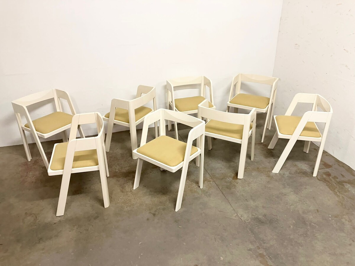 Set of eight white lacquered wood Programme C dining chairs by Tito Agnoli for Citterio, Italy, 1970s