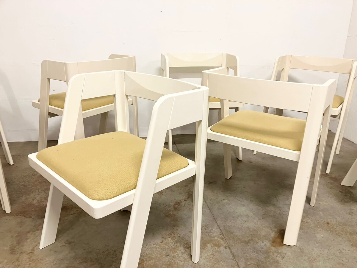 Set of eight white lacquered wood Programme C dining chairs by Tito Agnoli for Citterio, Italy, 1970s