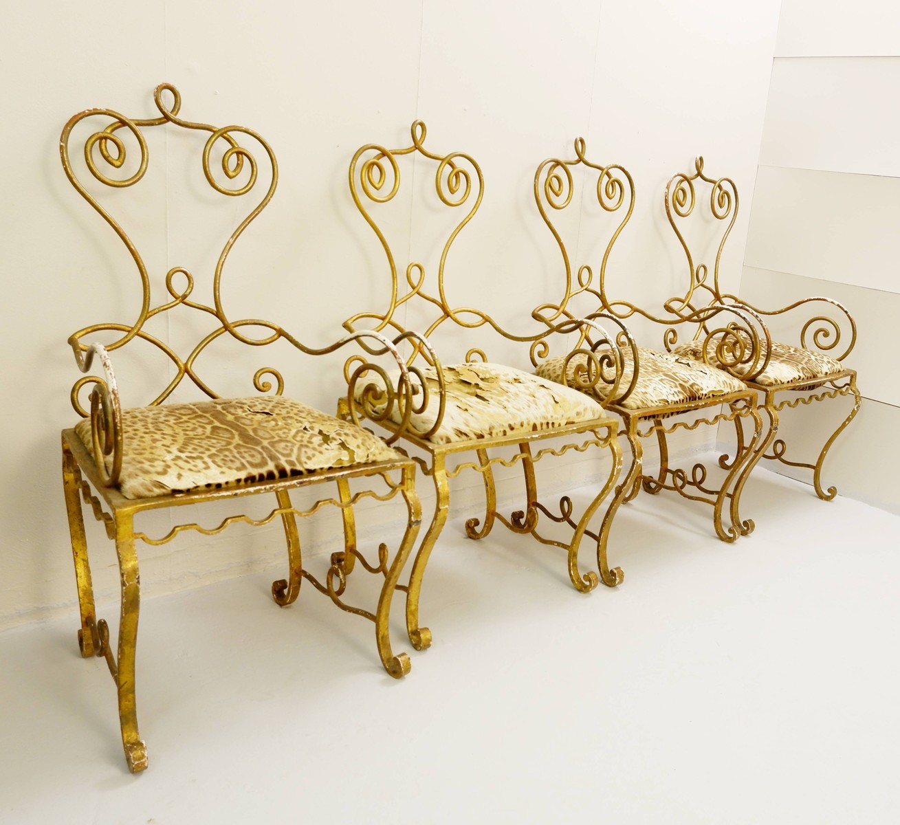 Set Of Gilded Wrought Iron Dining Table And 4 Armchairs Dining Room Items By Category European Antiques Decorative