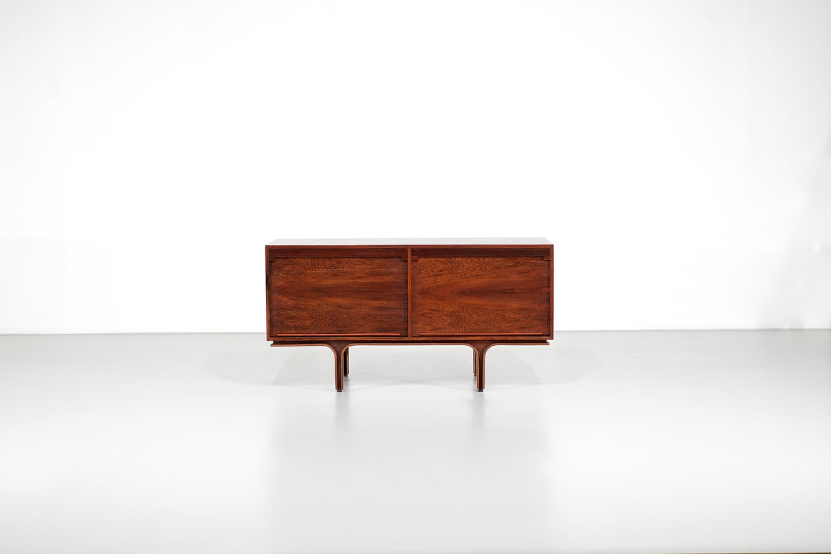 Sideboard by Gianfranco Frattini for Bernini, Italy 1960s.
