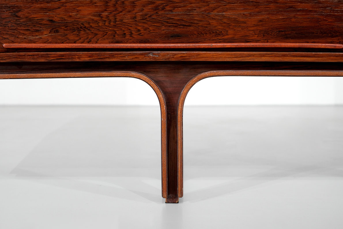 Sideboard by Gianfranco Frattini for Bernini, Italy 1960s.