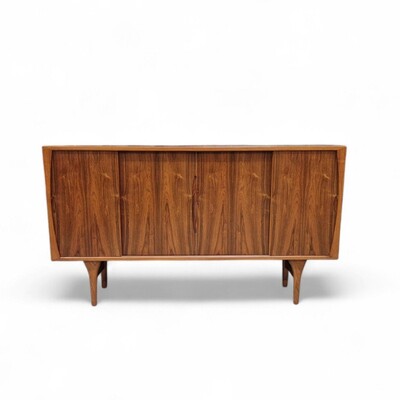 Sideboard in Rio rosewood by Henning Kjaernulf for Bruno Hansen publisher