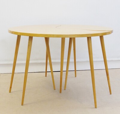 Sofa table consisting of three small tables 