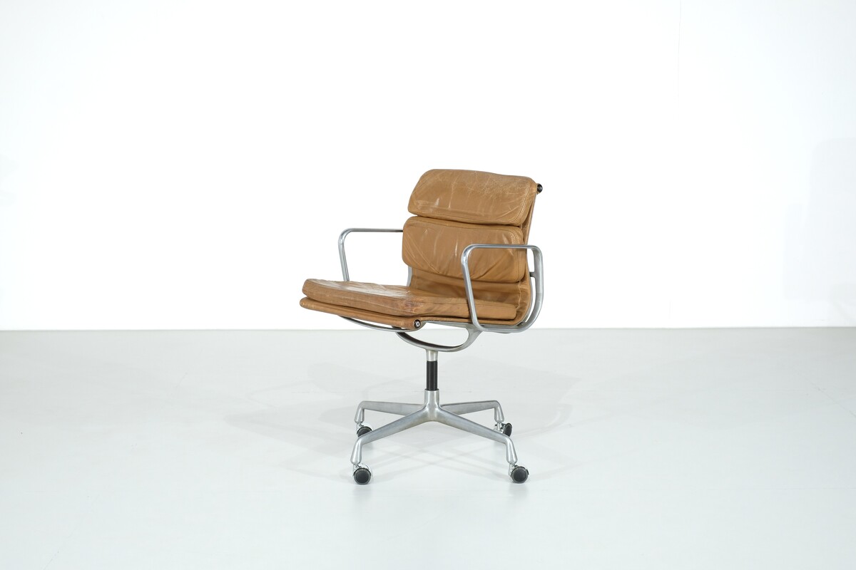 Soft Pad by Charles and Ray Eames for Herman Miller - 1970s