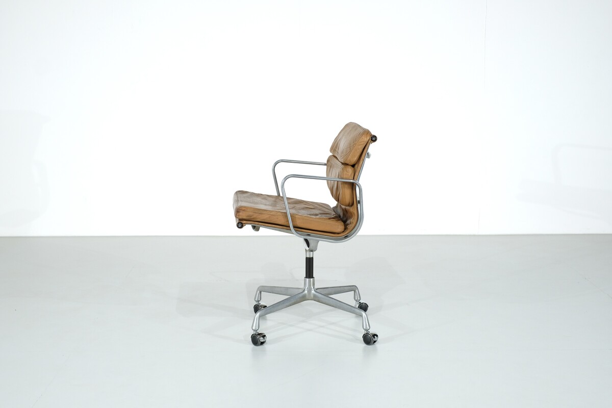 Soft Pad by Charles and Ray Eames for Herman Miller - 1970s