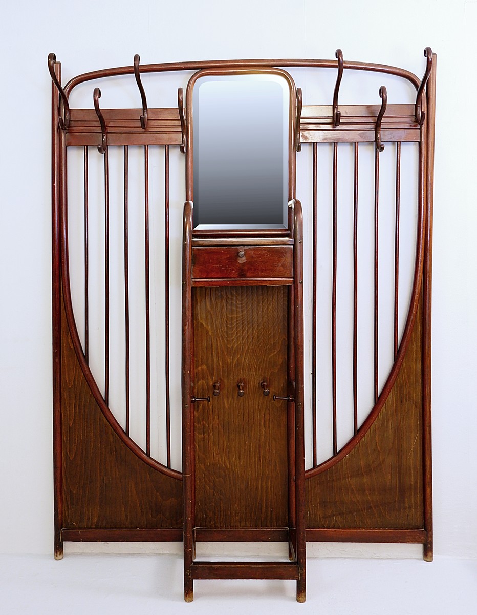 Thonet Art Nouveau Wall Mounted Coat Rack Model 6 Mahogany Stained Vienna c.1900 Other Via Antica