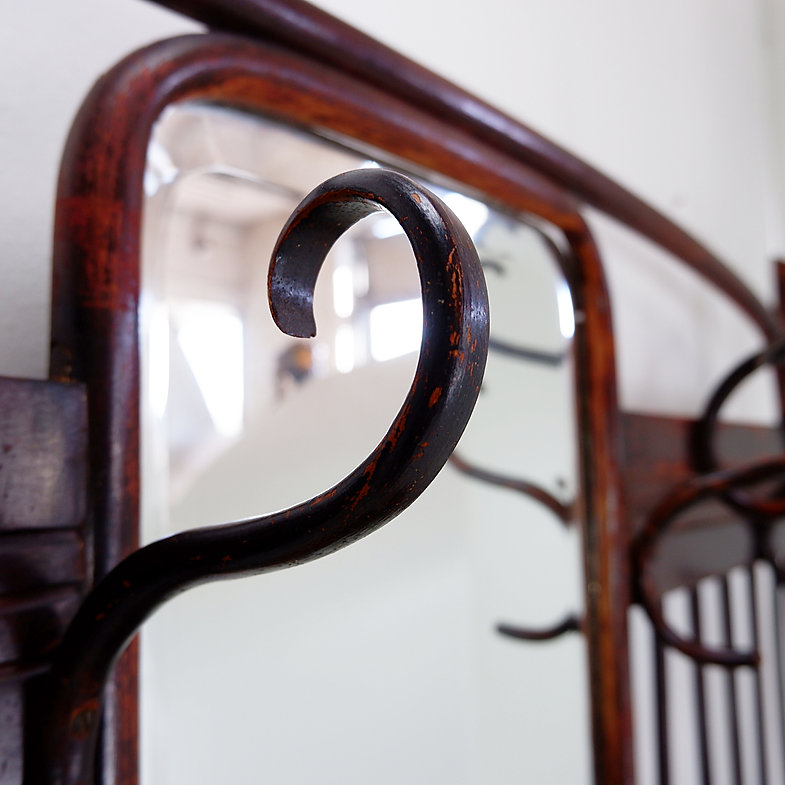 Thonet Art Nouveau Wall Mounted Coat Rack, Vienna, circa 1900