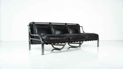Three Seater Stringa Sofa by Gae Aulenti, Italy, 1962  - Original Upholstery