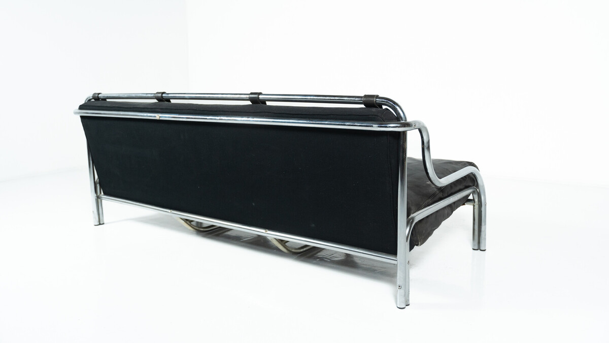 Three Seater Stringa Sofa by Gae Aulenti, Italy, 1962  - Original Upholstery