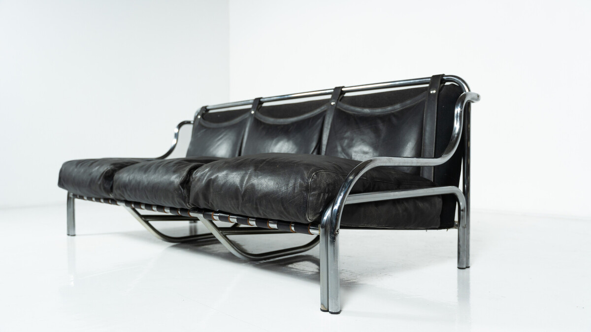 Three Seater Stringa Sofa by Gae Aulenti, Italy, 1962  - Original Upholstery